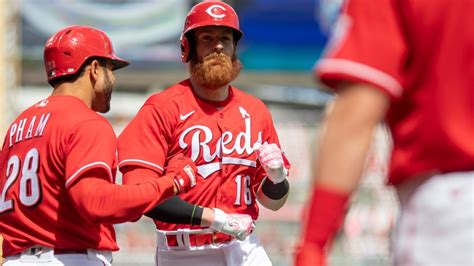 sports book wire mlb|Milwaukee Brewers at Cincinnati Reds odds, picks and predictions.